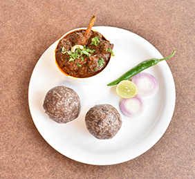 Vibrant ambiance at Eaters Stop restaurant​