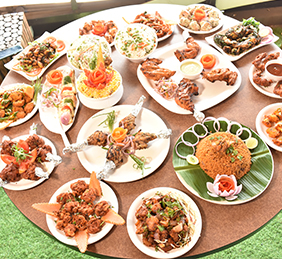 Vibrant ambiance at Eaters Stop restaurant​